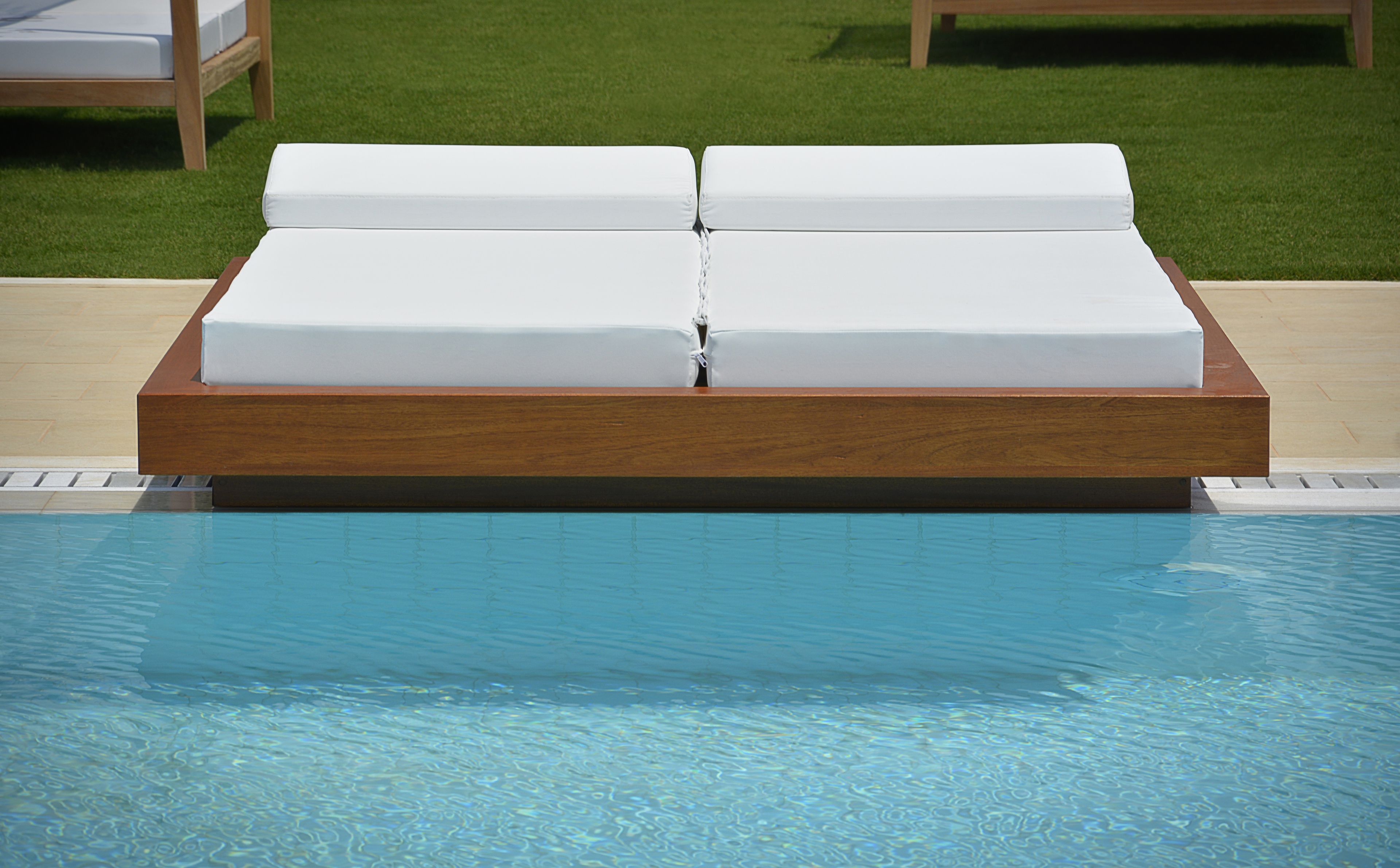 Insula Alba Sea Side Resort & Spa