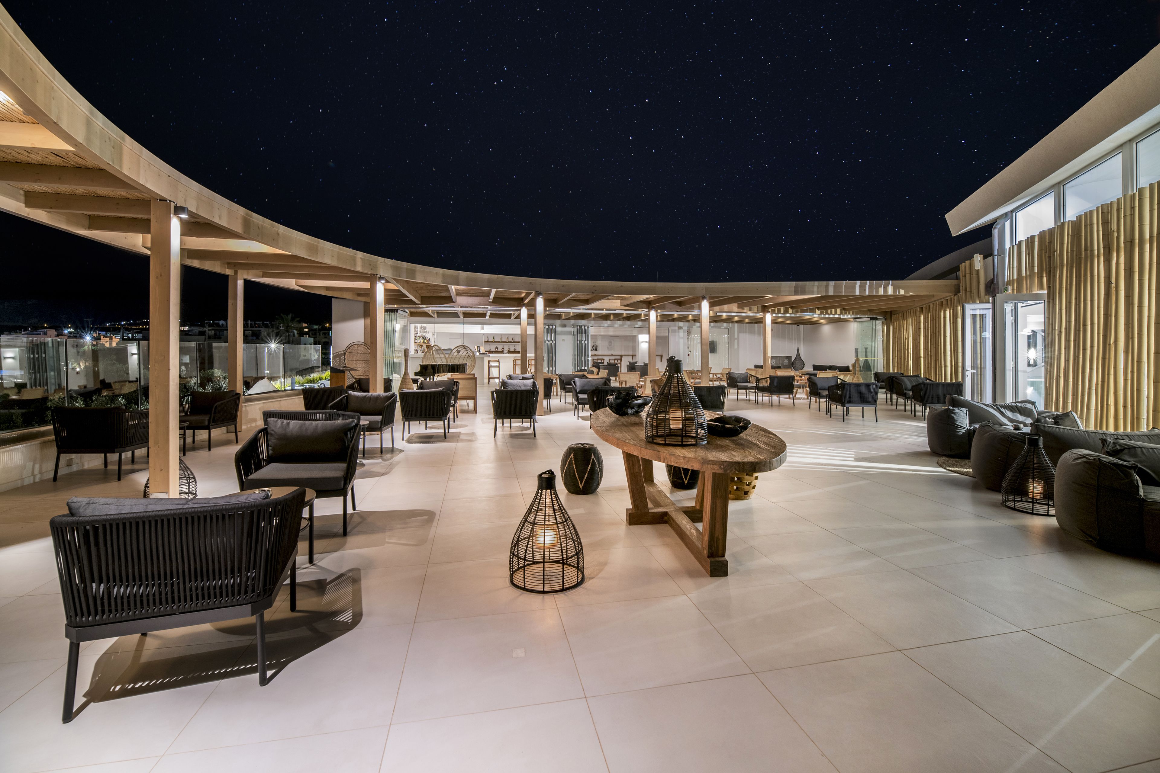 Insula Alba Sea Side Resort & Spa