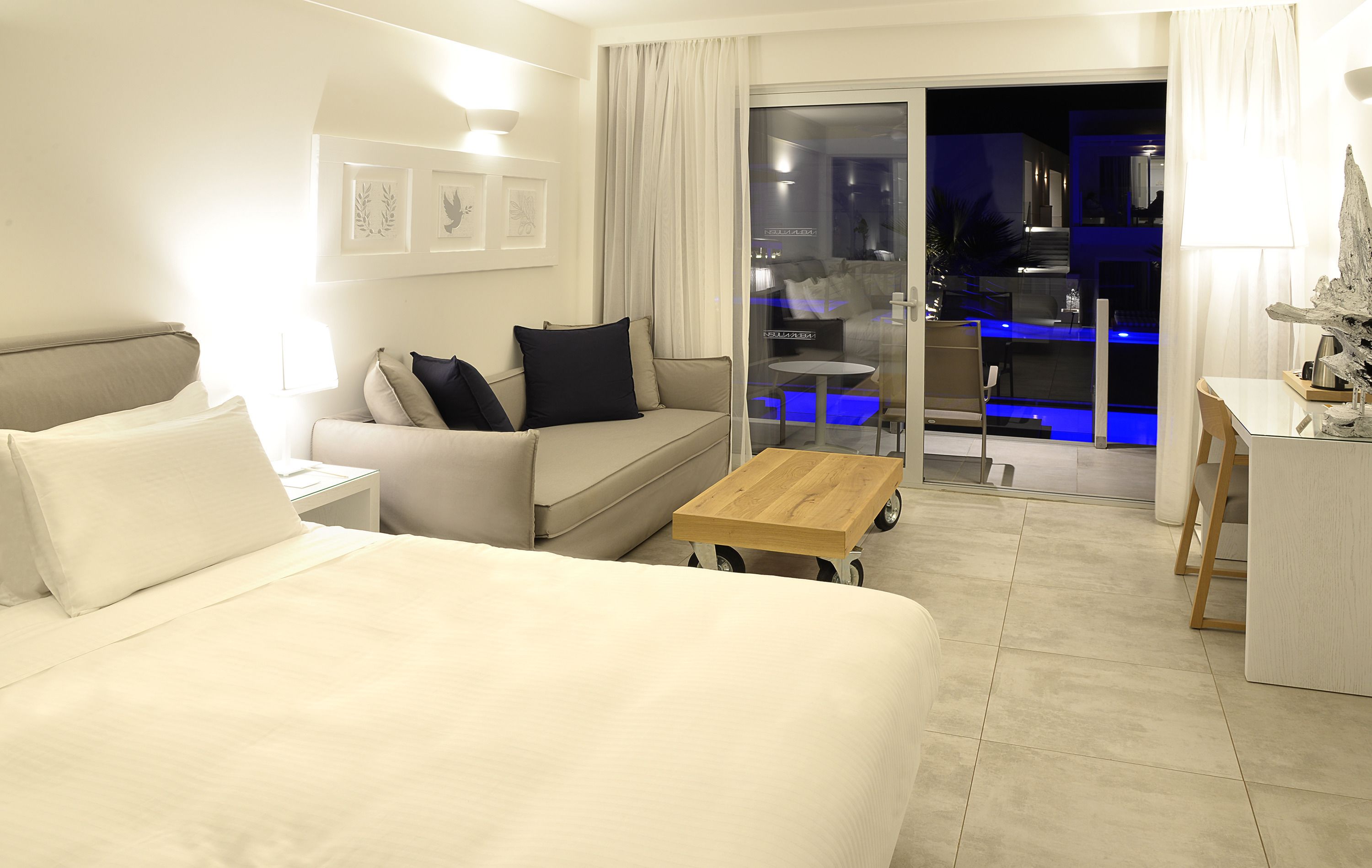 Insula Alba Sea Side Resort & Spa