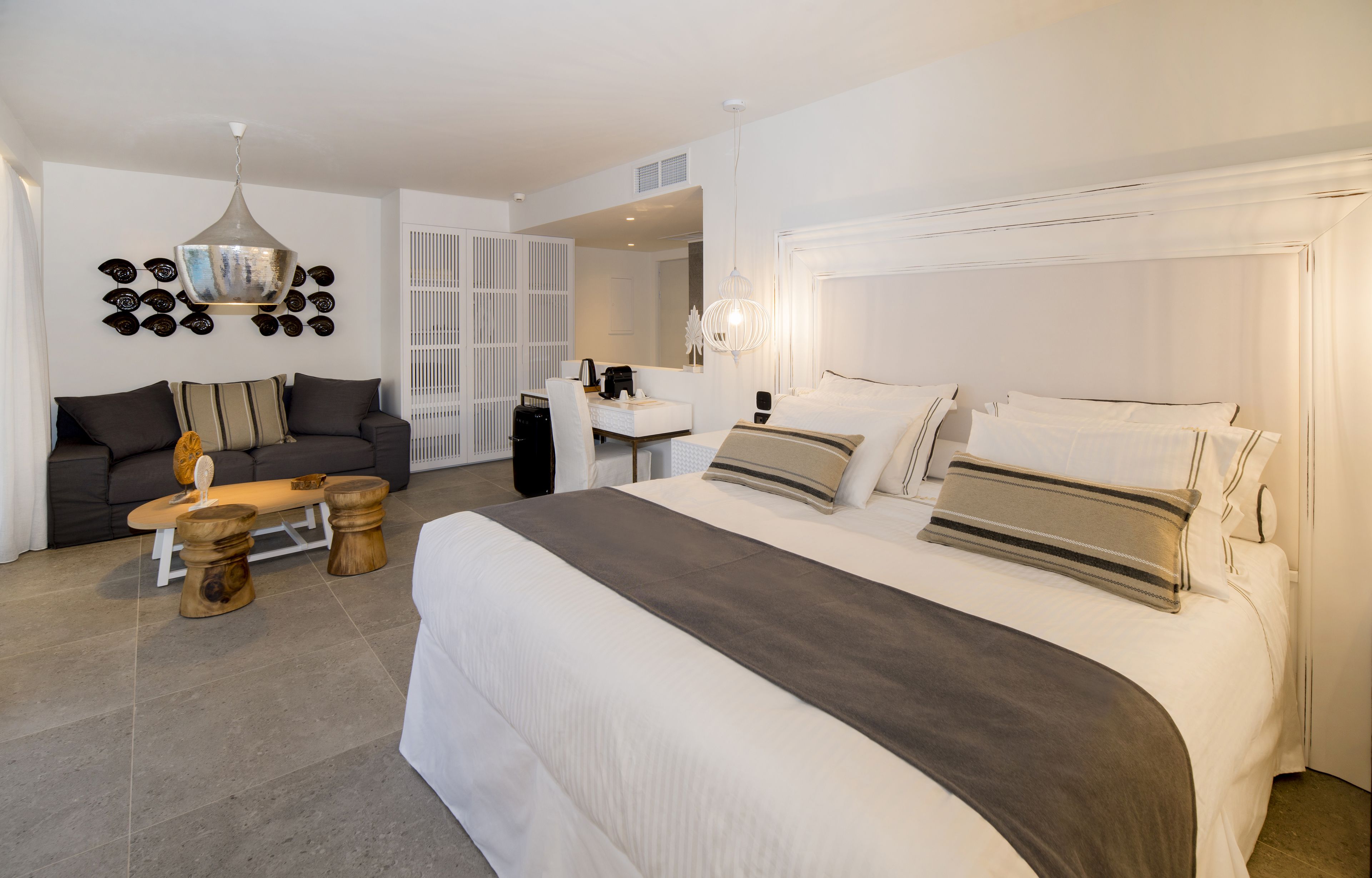 Insula Alba Sea Side Resort & Spa