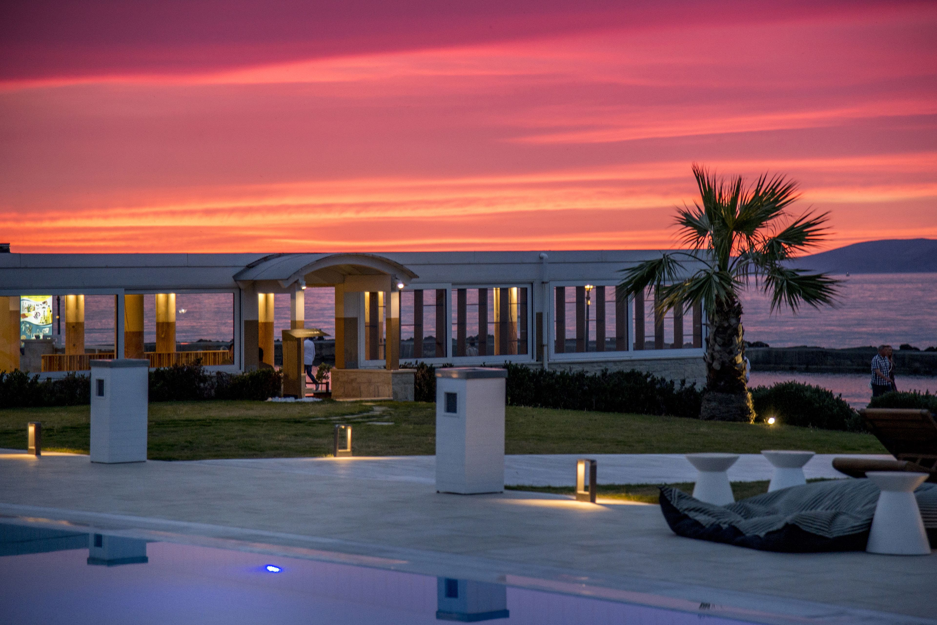 Insula Alba Sea Side Resort & Spa