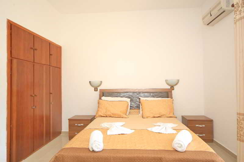 Maria Apartments
