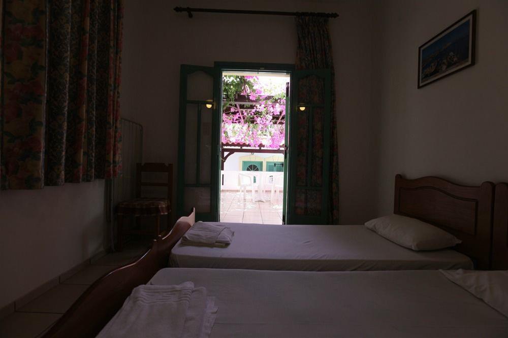 Paul Marie Hotel & Bungalows