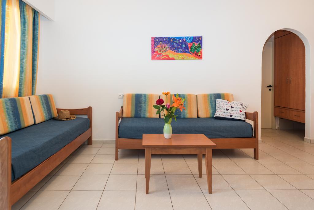 Paralos Venus Suites