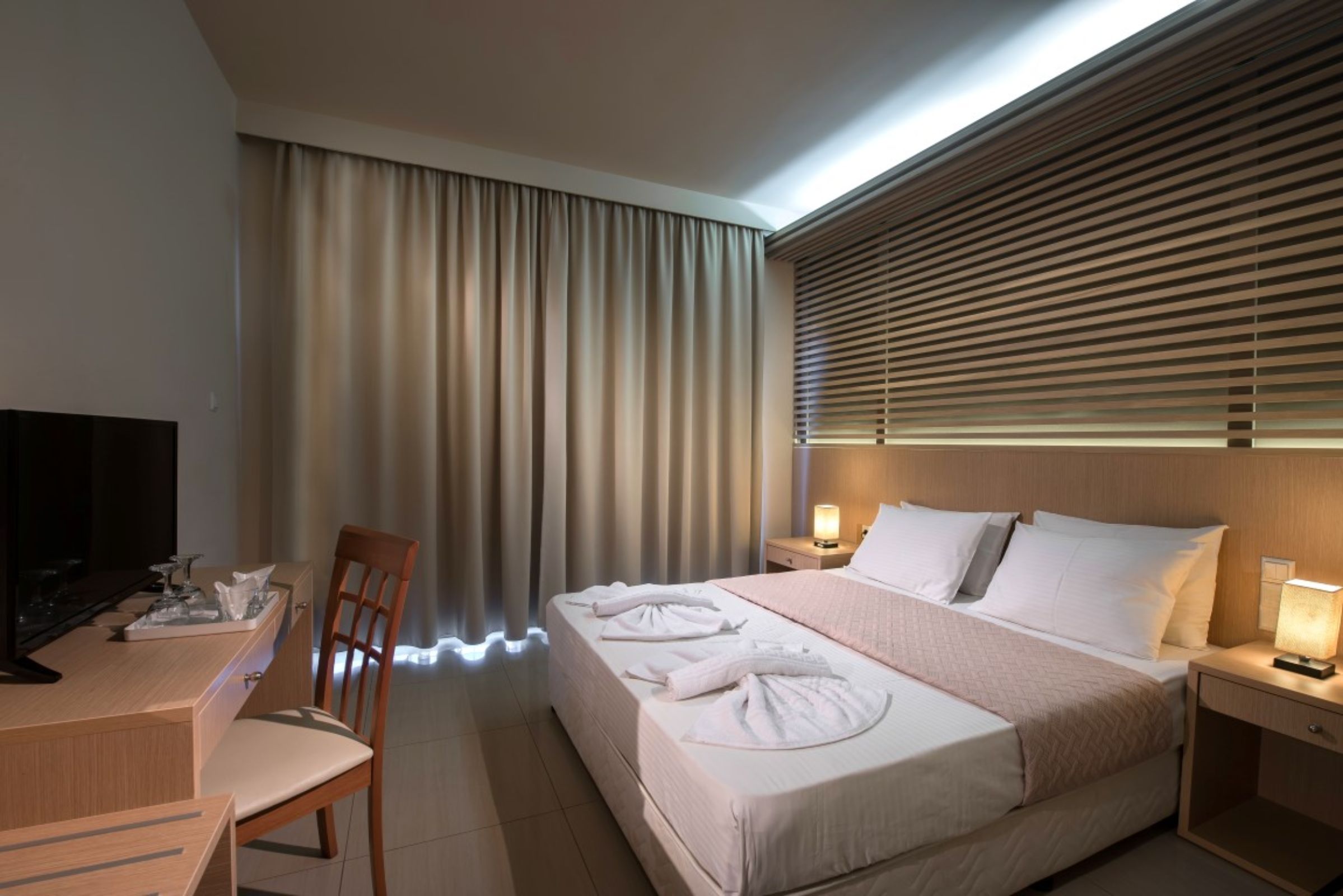 Oasis Beach Hotel