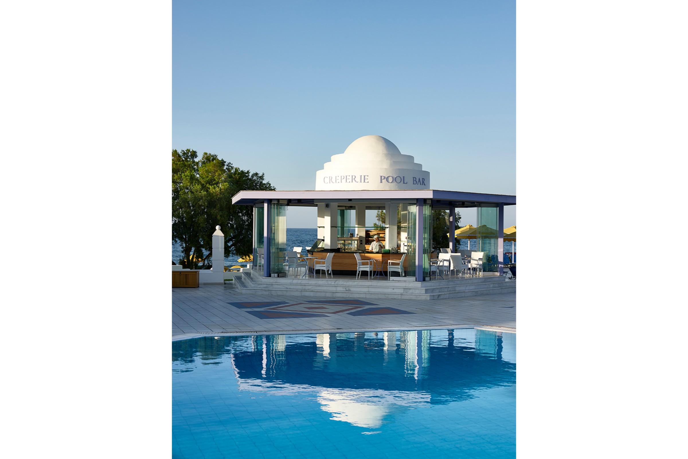 Serita Beach Hotel