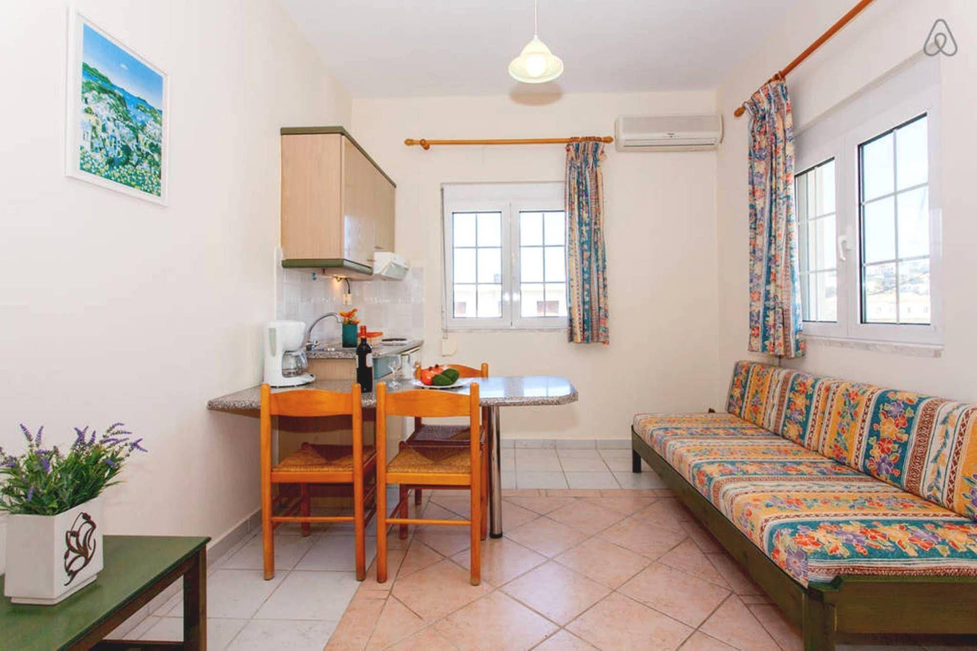 Armonia Apartments