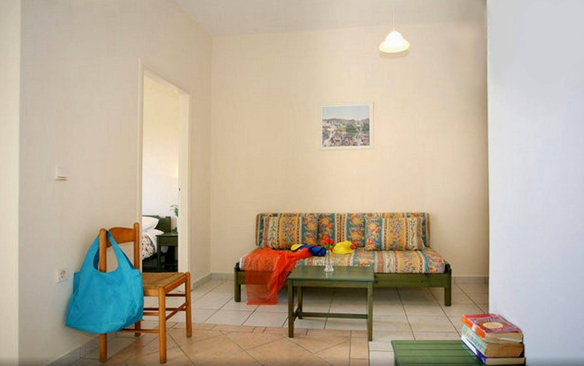 Armonia Apartments