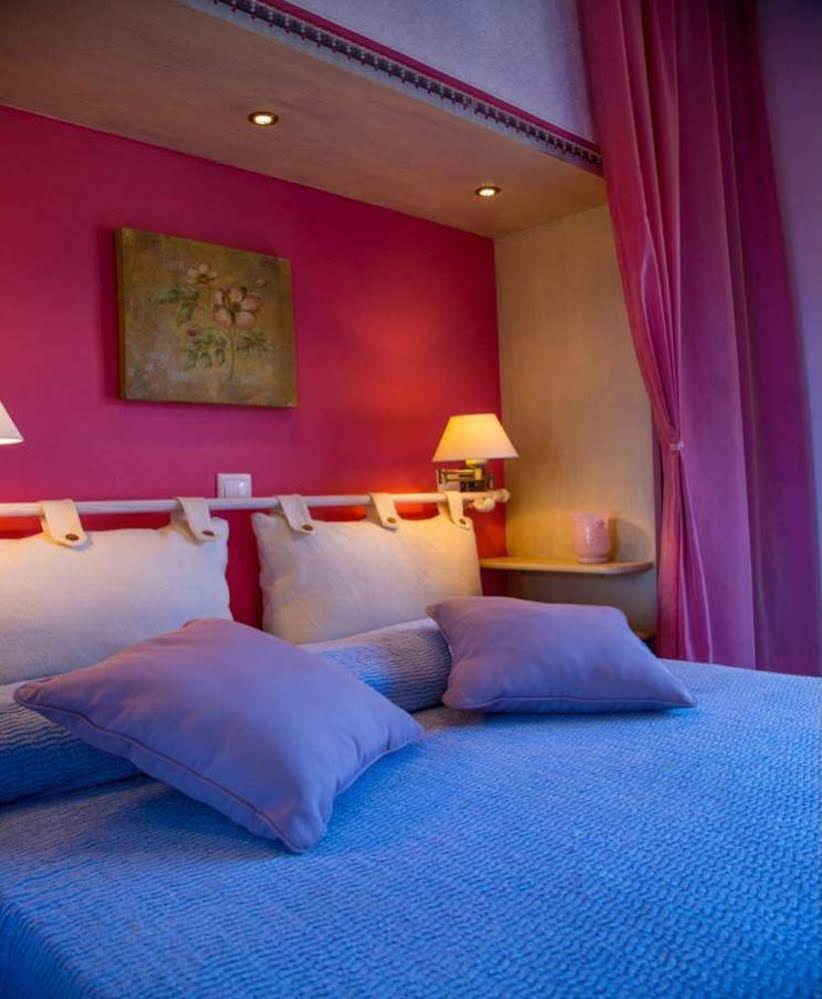 Asterias Studios Apartments