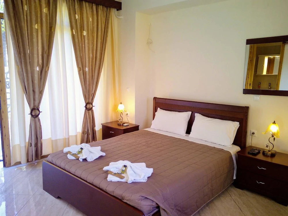 Evdemonia Villas Gavalochori