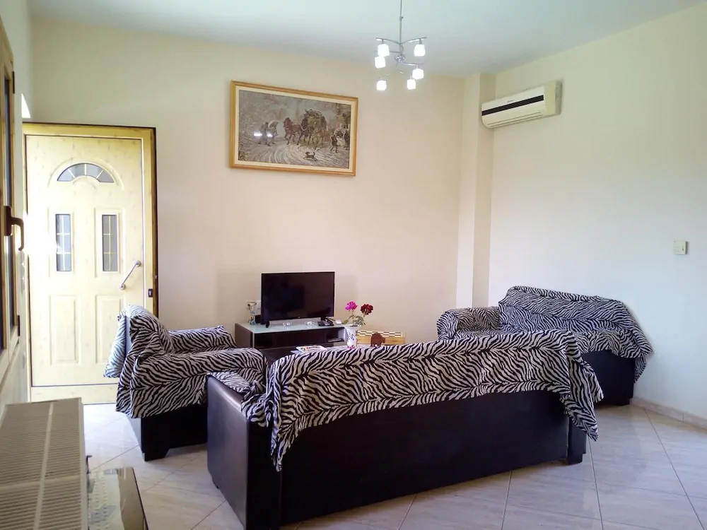 Evdemonia Villas Gavalochori