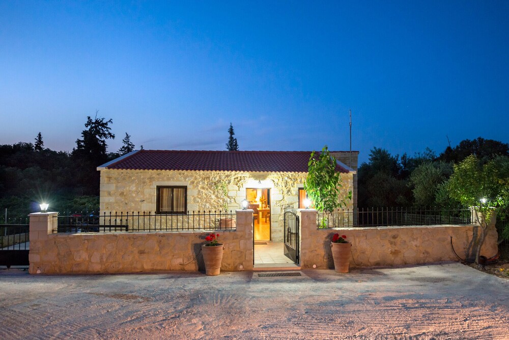 Kontis Village