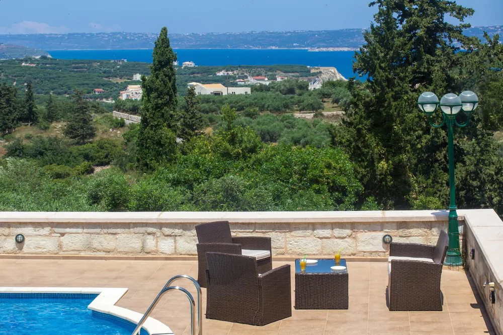 Uranus Stone Villa