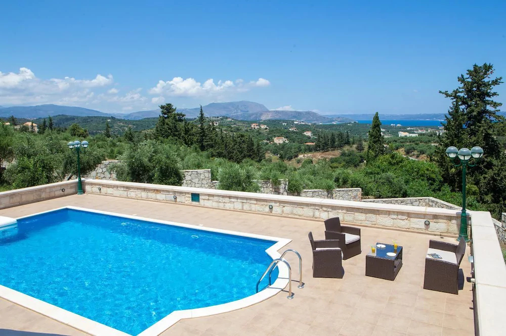 Uranus Stone Villa