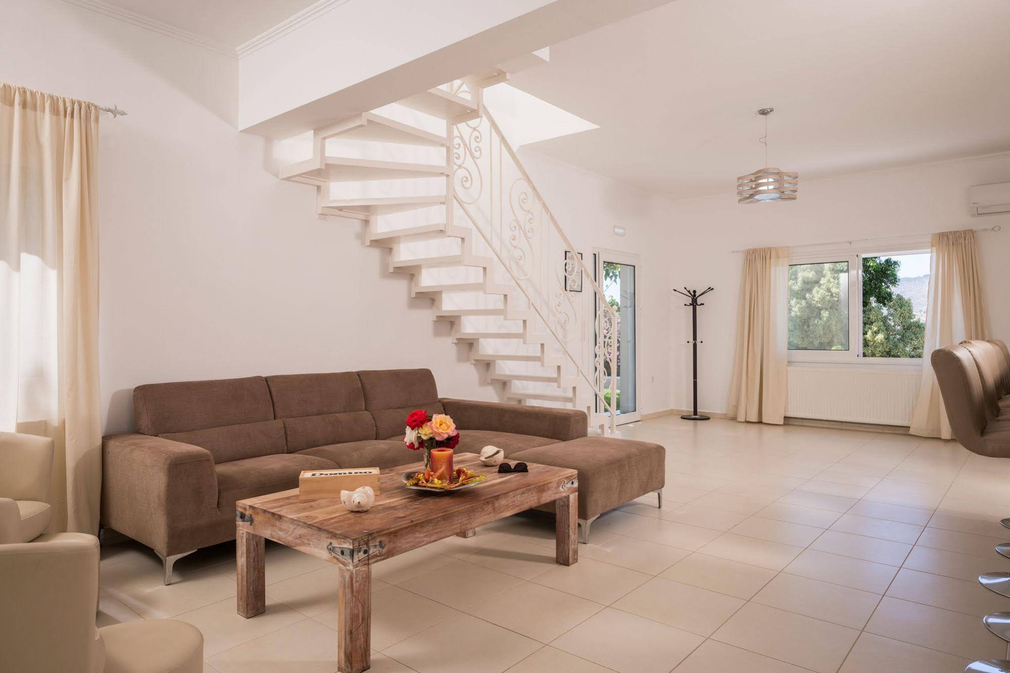 Villa Almyros