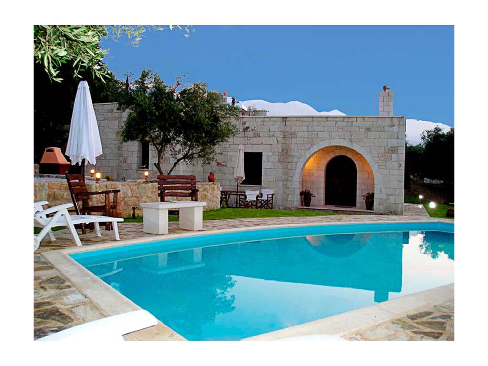 Villa Aloni