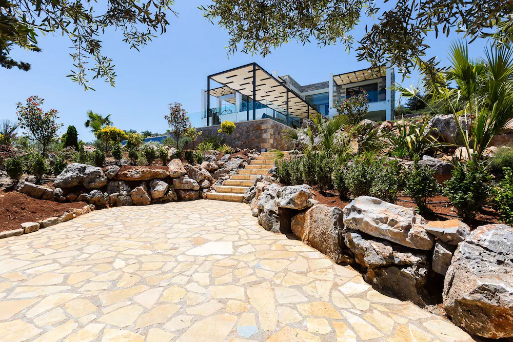Villa Blue Skyline