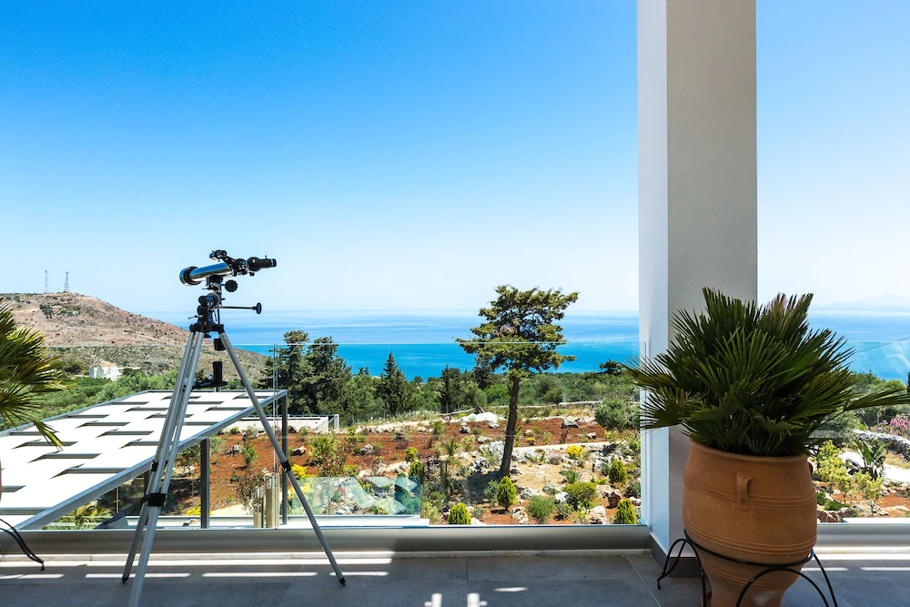 Villa Blue Skyline