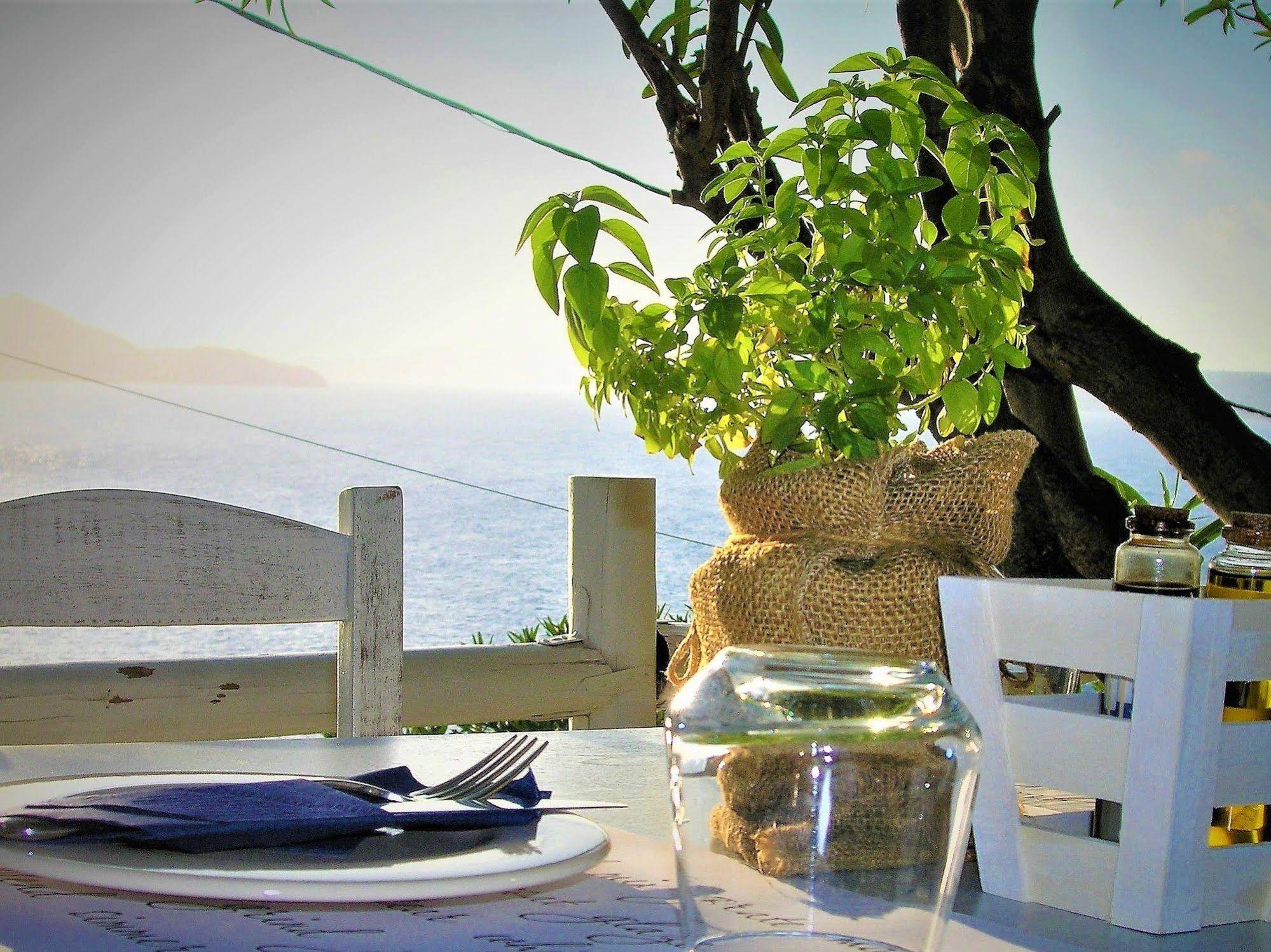 Emerald Hotel Apartments