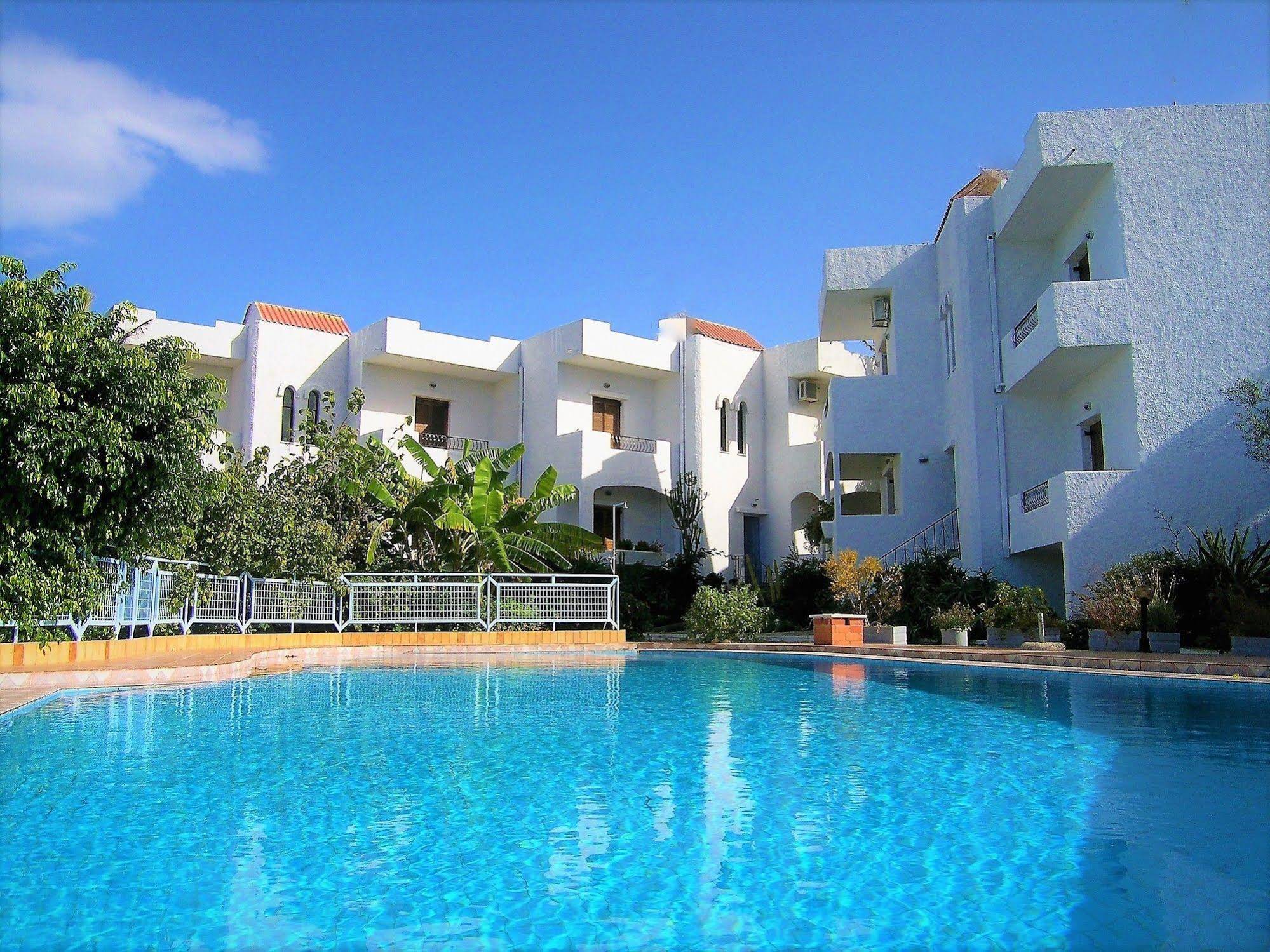 Emerald Hotel Apartments