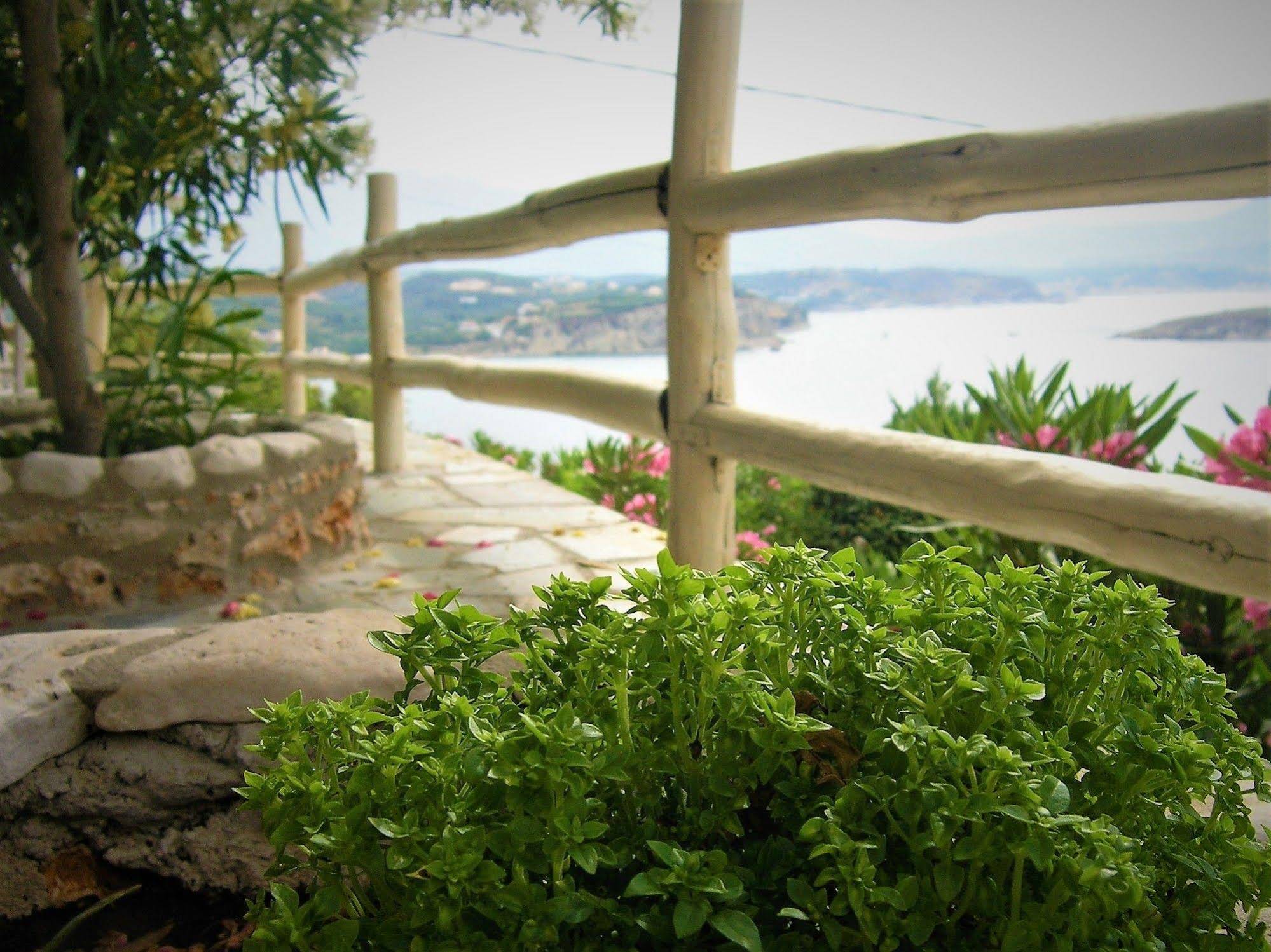 Emerald Hotel Apartments