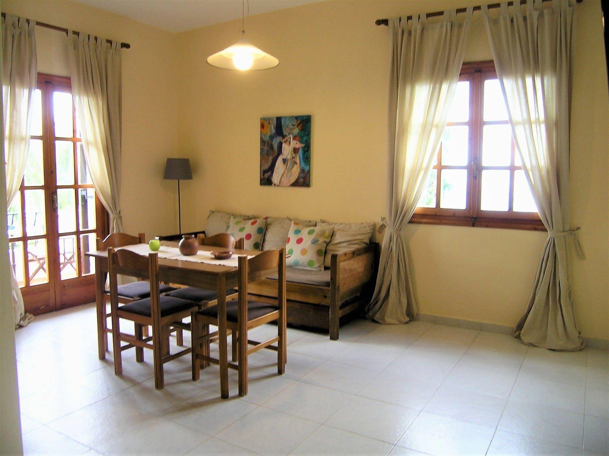 Emerald Hotel Apartments