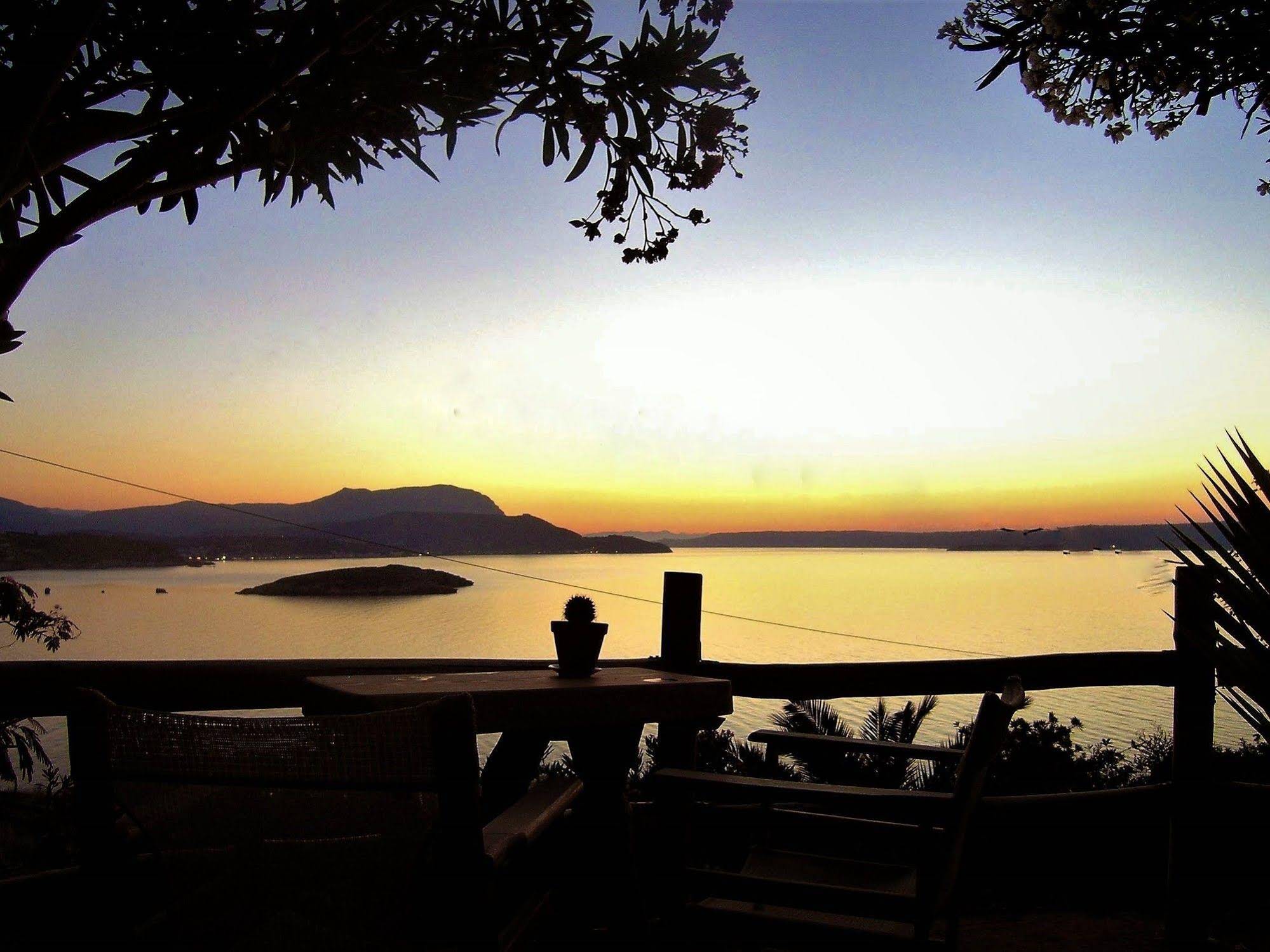 Emerald Hotel Apartments