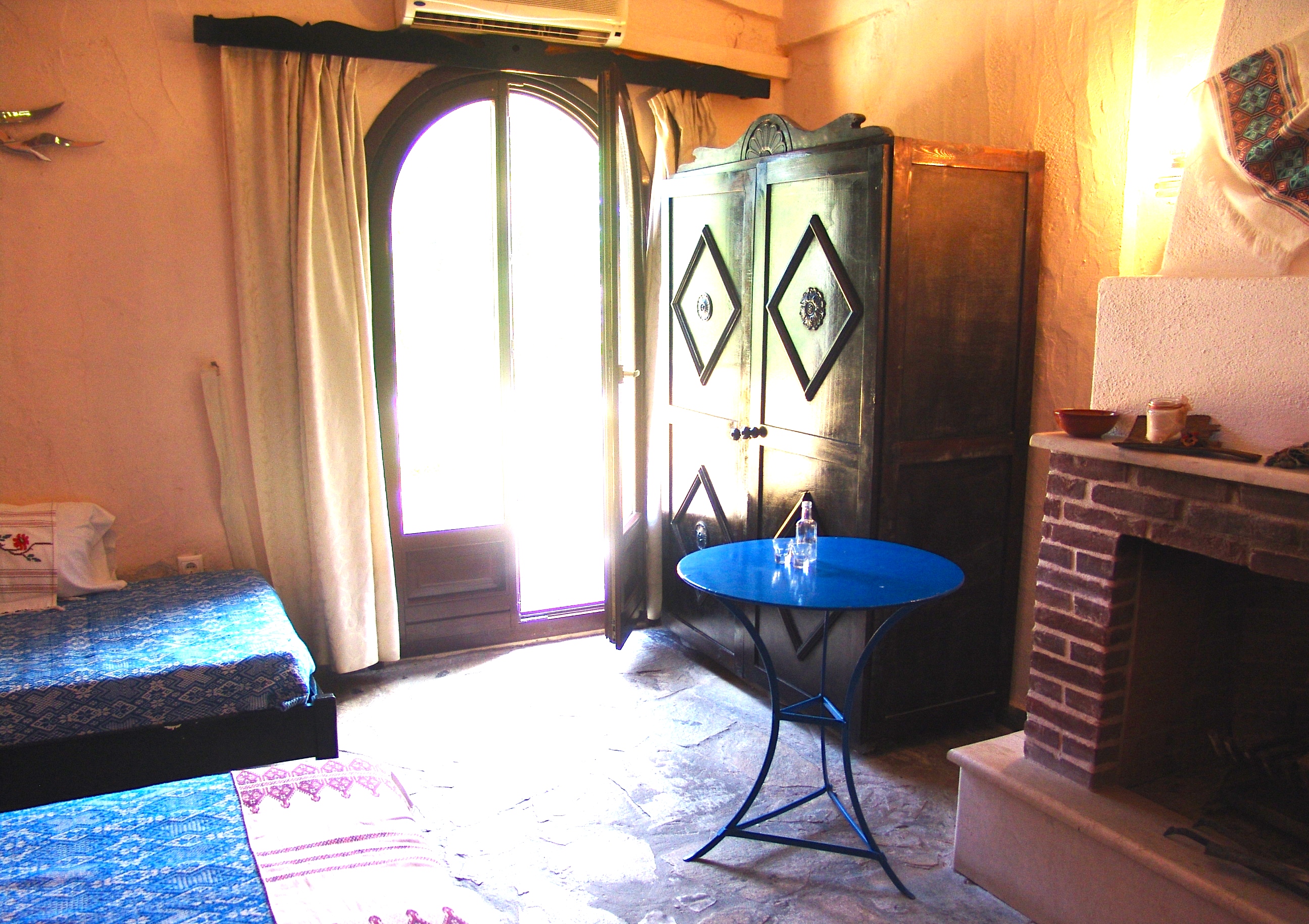 Arolithos Traditional Cretan Village