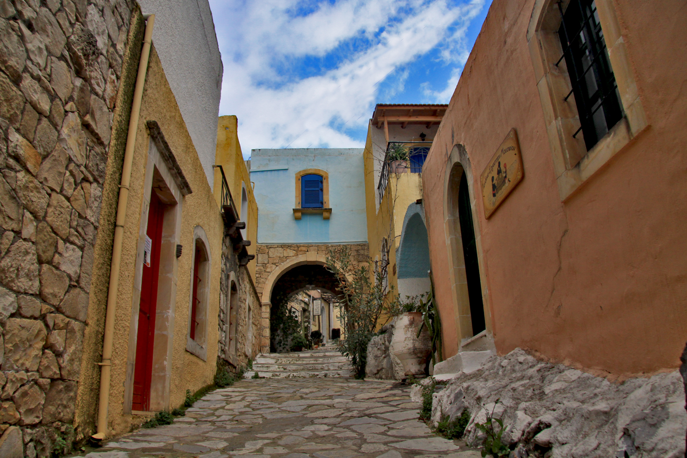 Arolithos Traditional Cretan Village