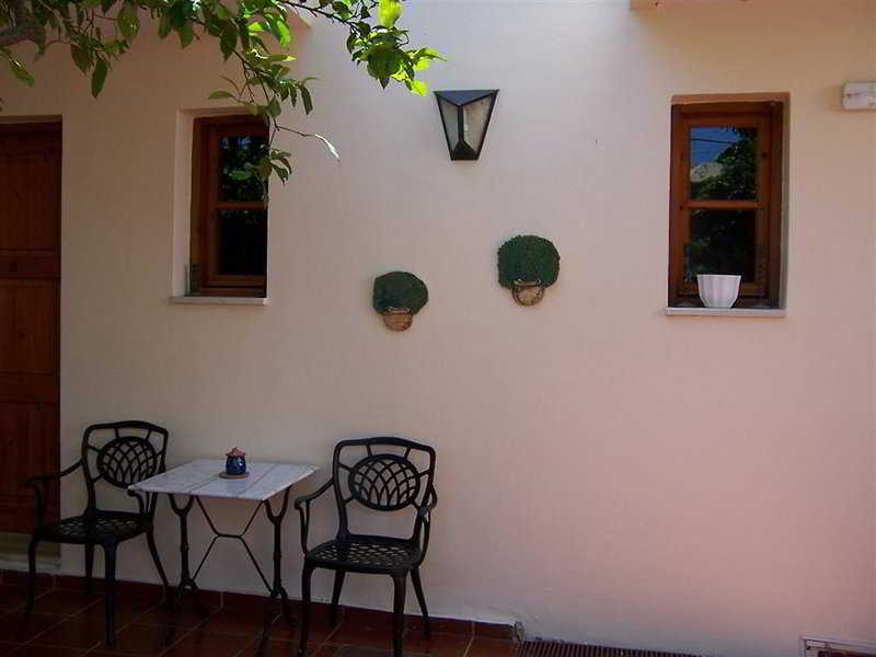 Calergi Residence