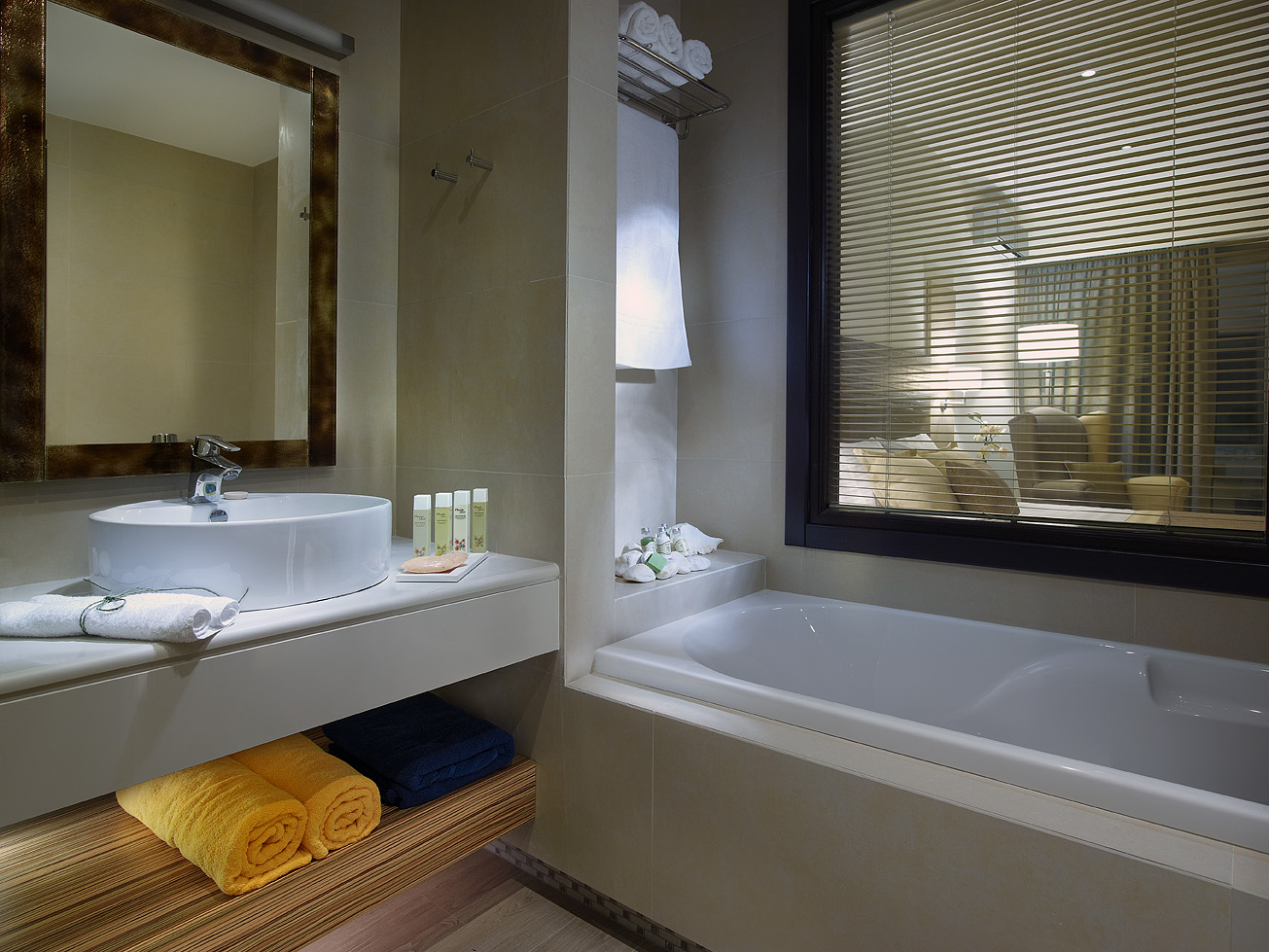 Filion Suites Resort & Spa