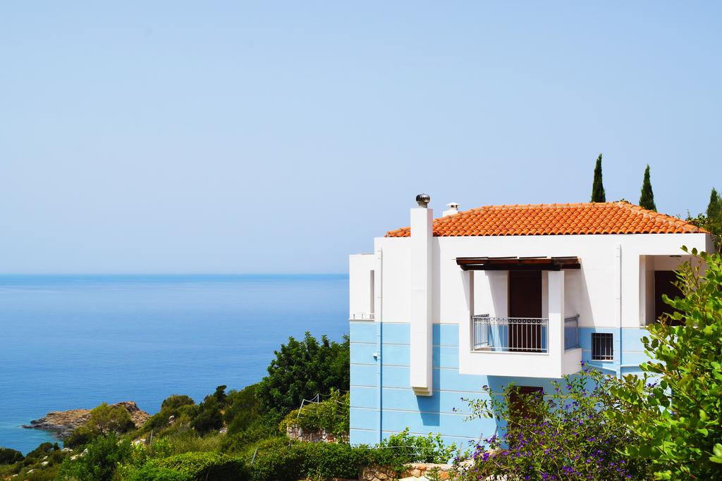 Okeanides Villas