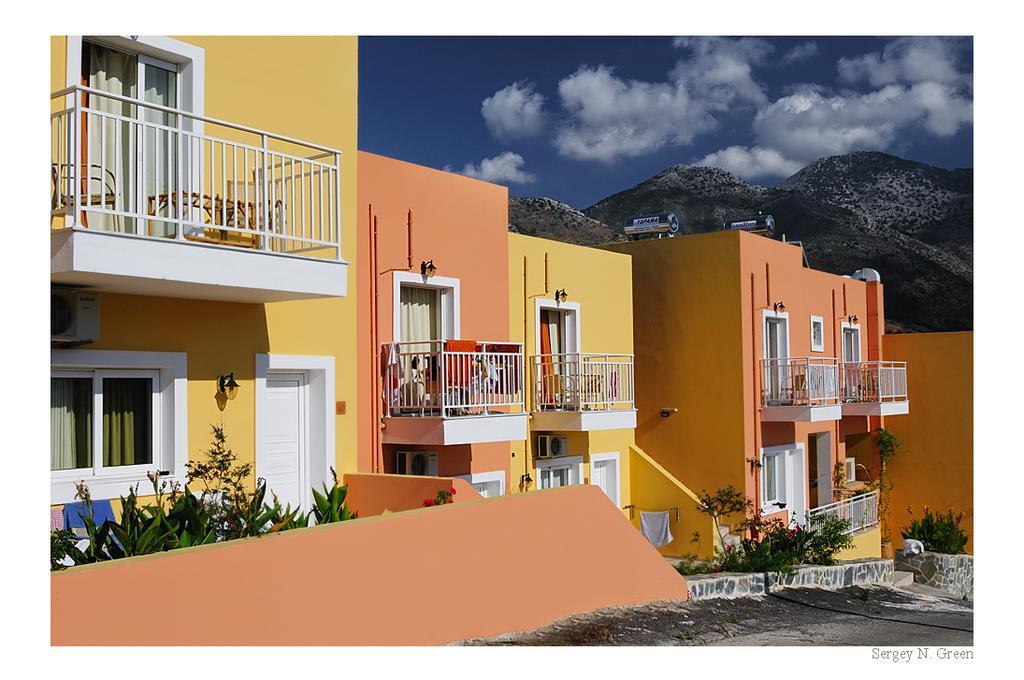 Ormos Atalia Village