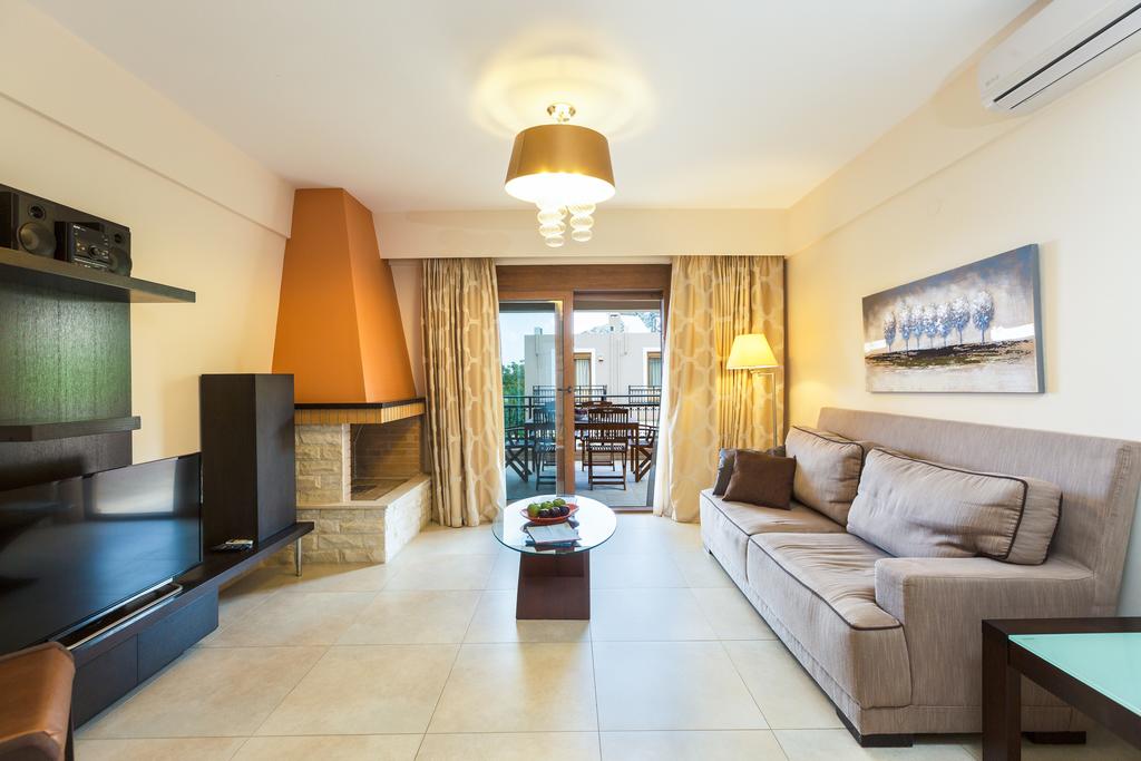 Pantheon Villas & Suites