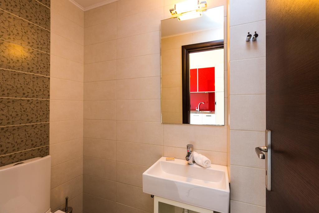 Pantheon Villas & Suites