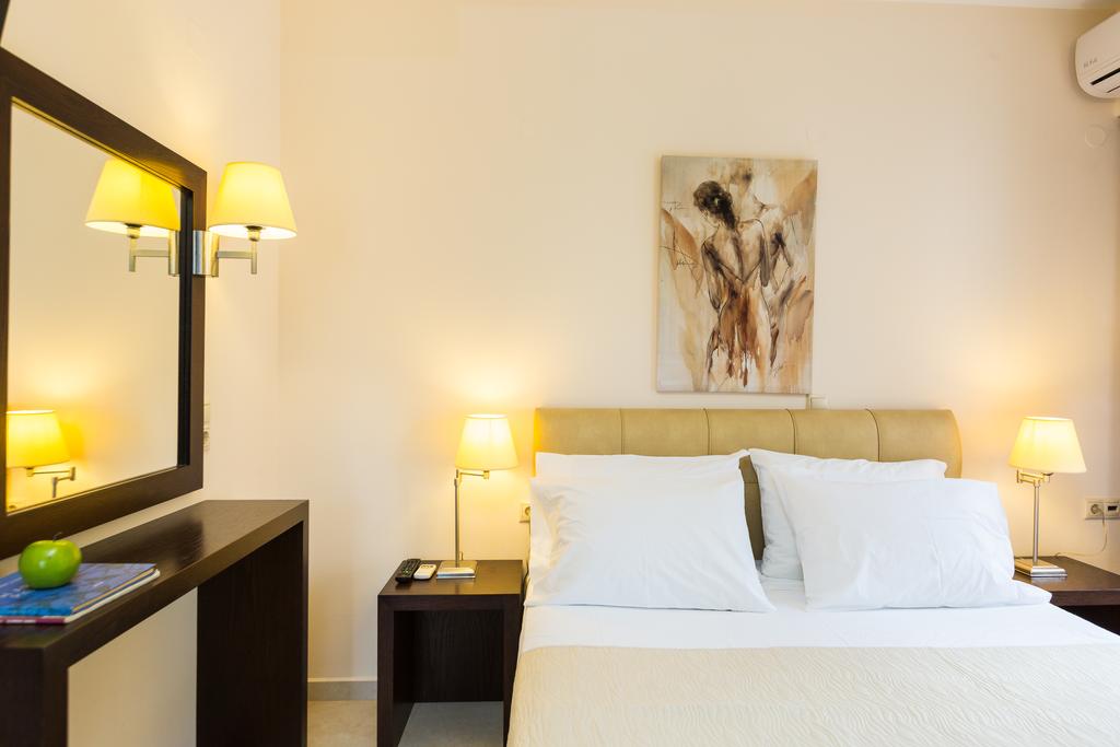 Pantheon Villas & Suites