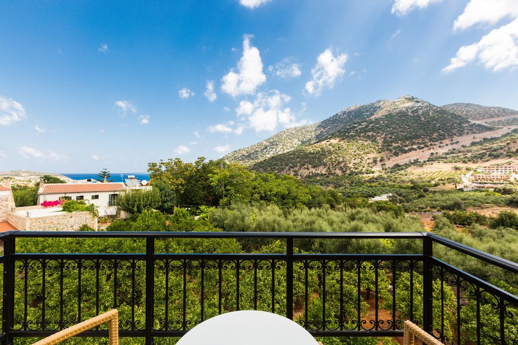 Pantheon Villas & Suites