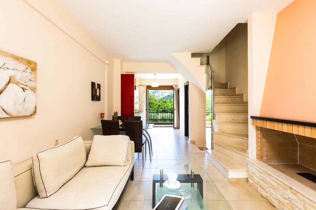 Pantheon Villas & Suites