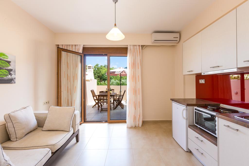 Pantheon Villas & Suites