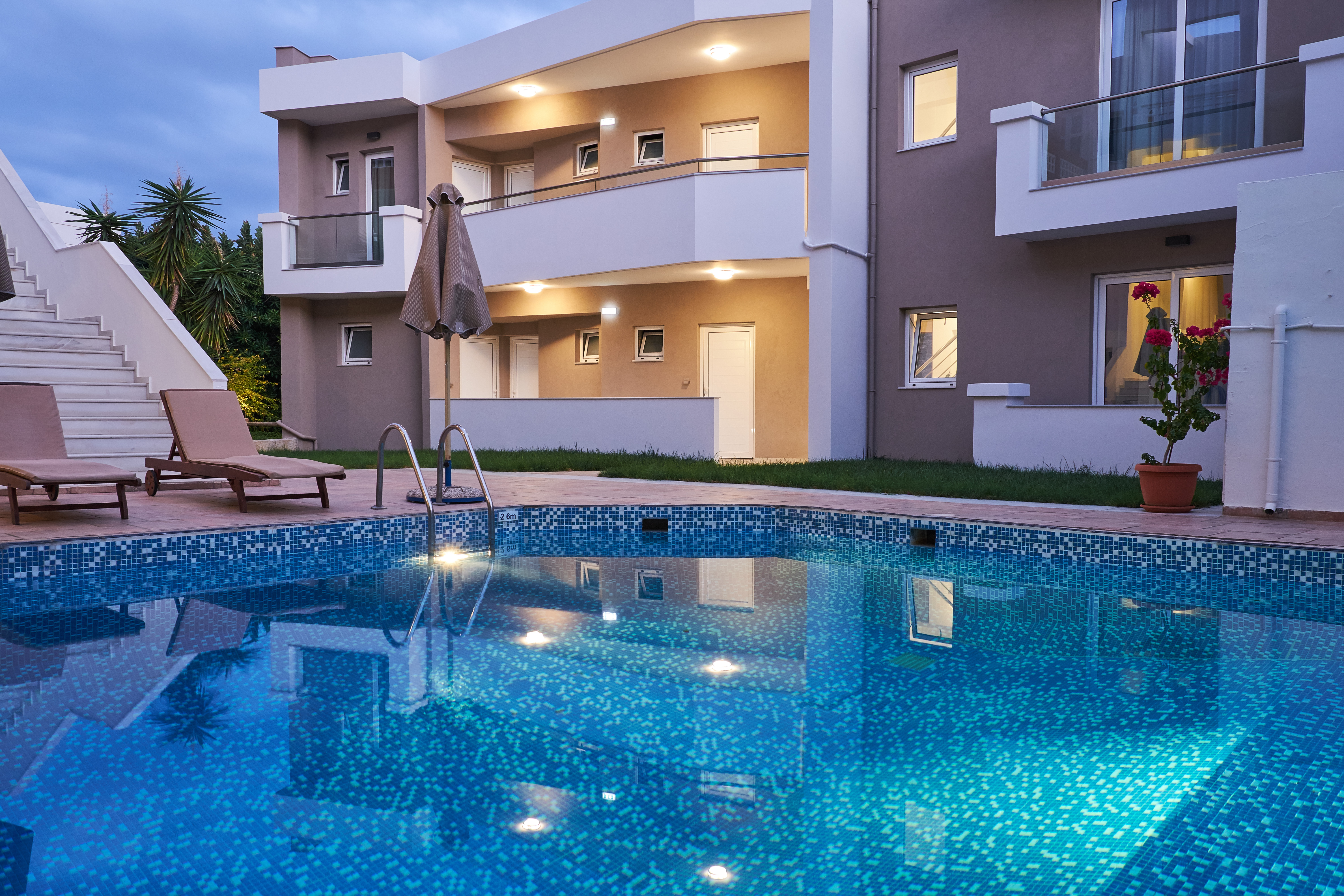 Troulis Apart-Hotel