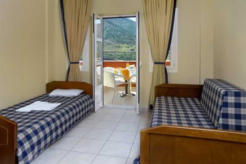 Troulis Apart-Hotel