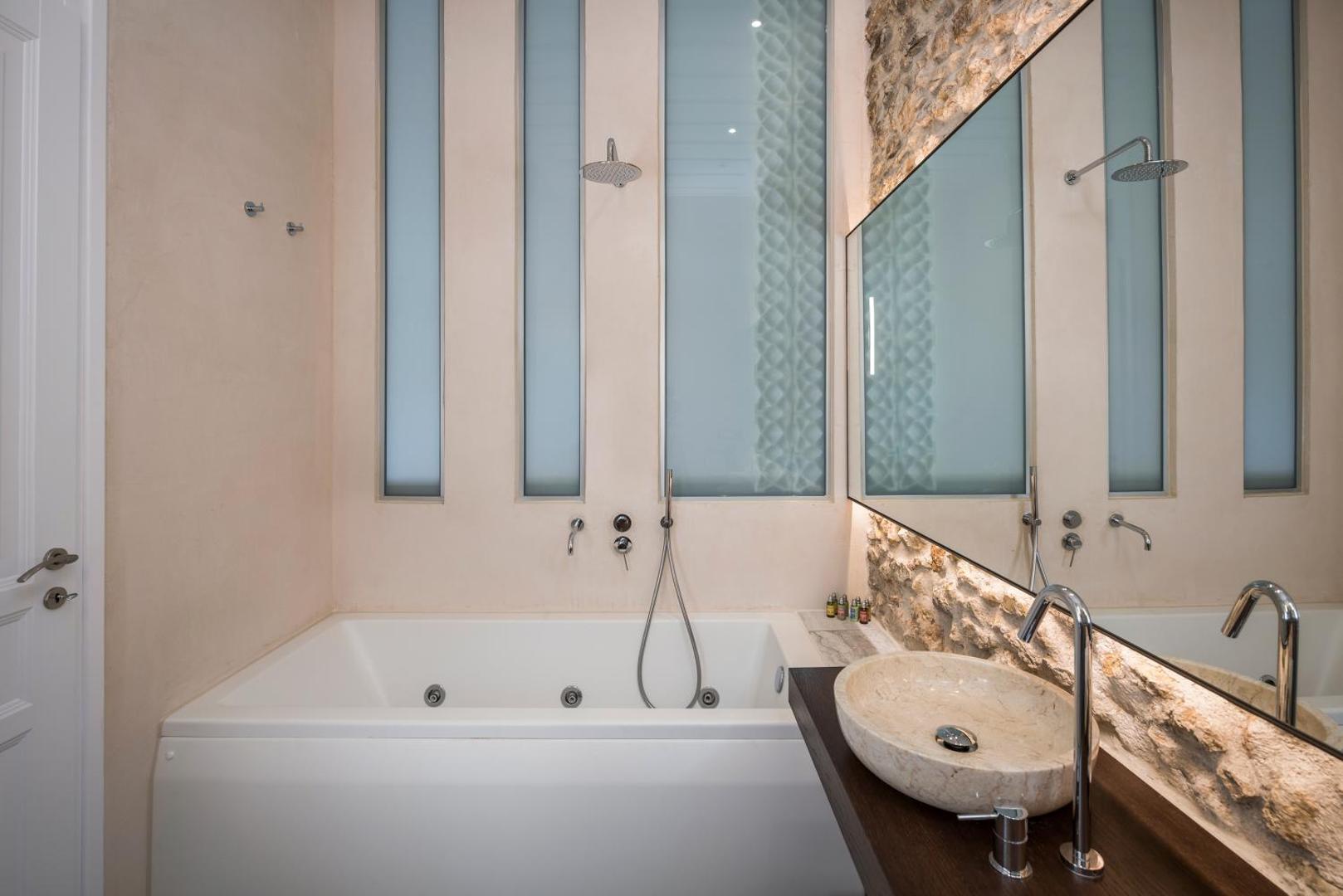 Ambassadors Residence Boutique Chania