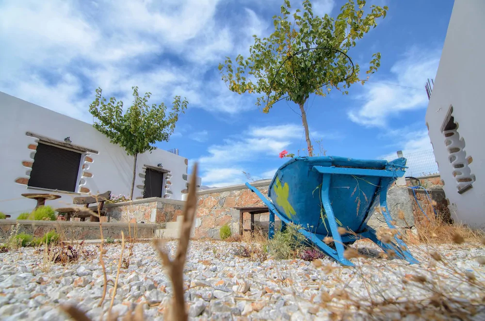 Apartments Madares