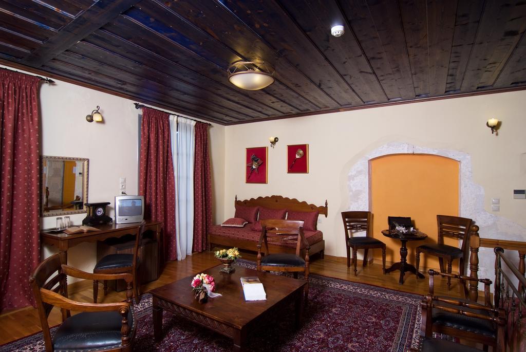 Belmondo Hotel & Suites