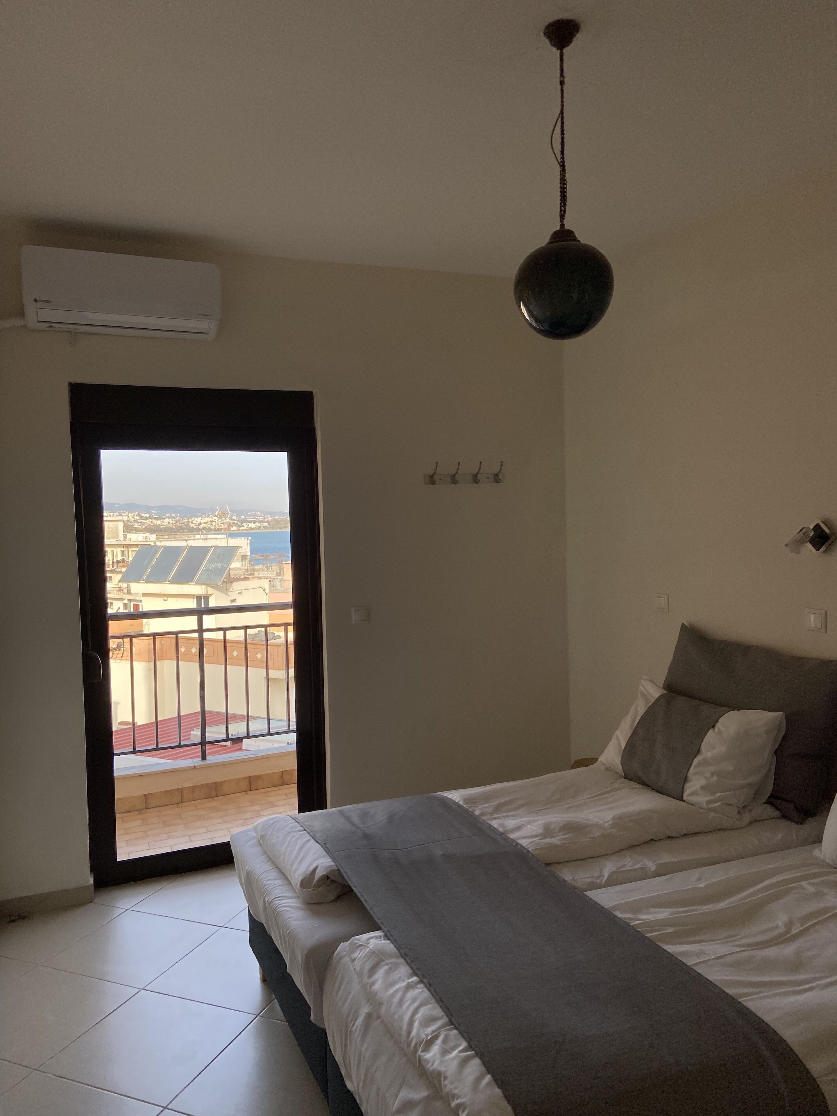 Candia Hotel