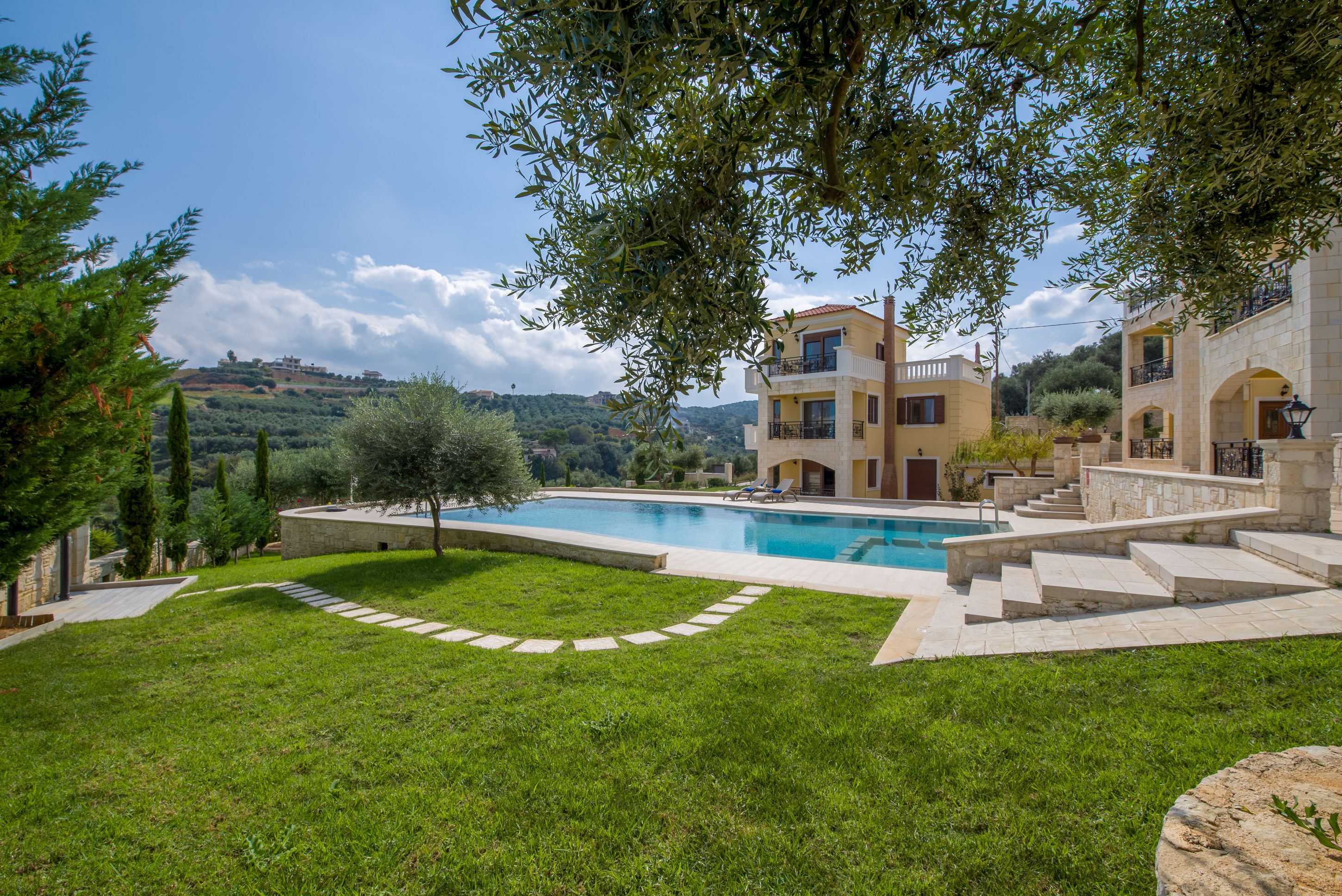 Casa Leone Suites