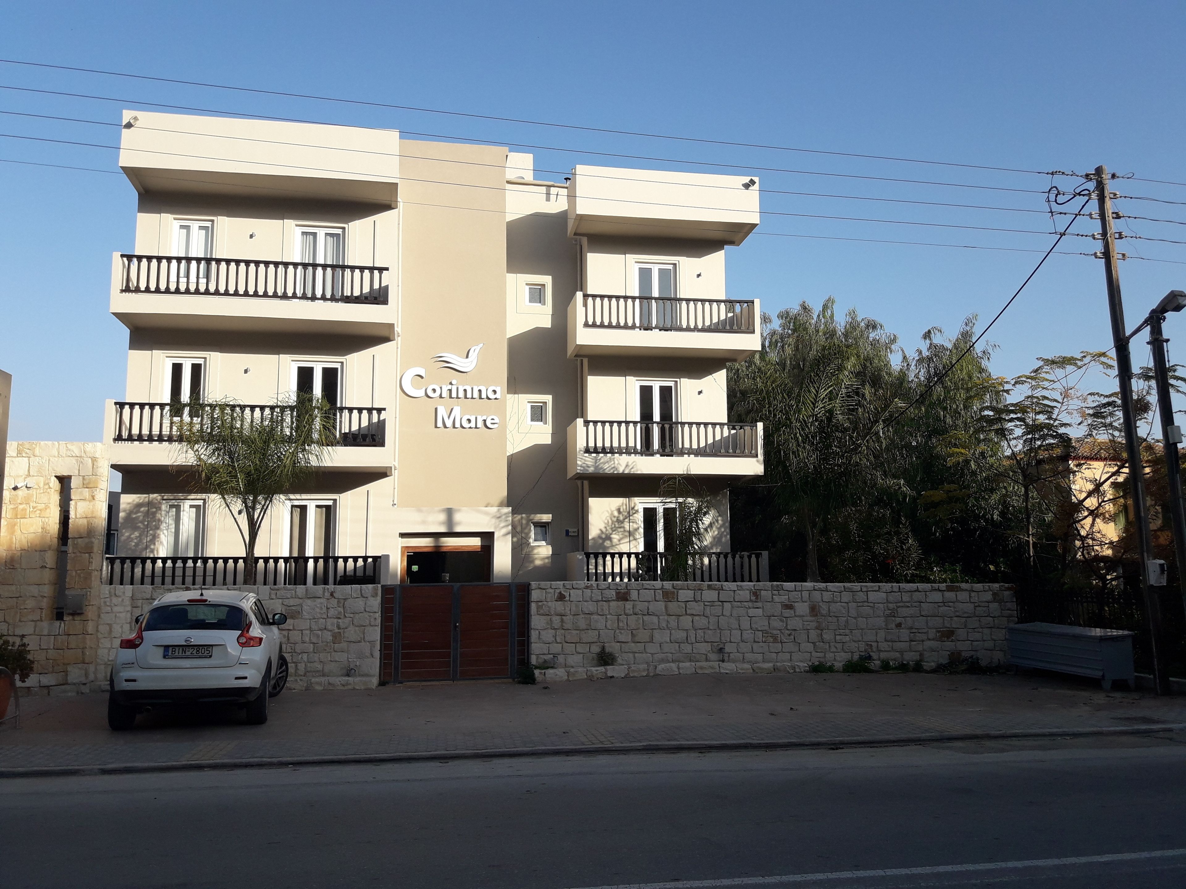 Corinna Mare Suites & Studios