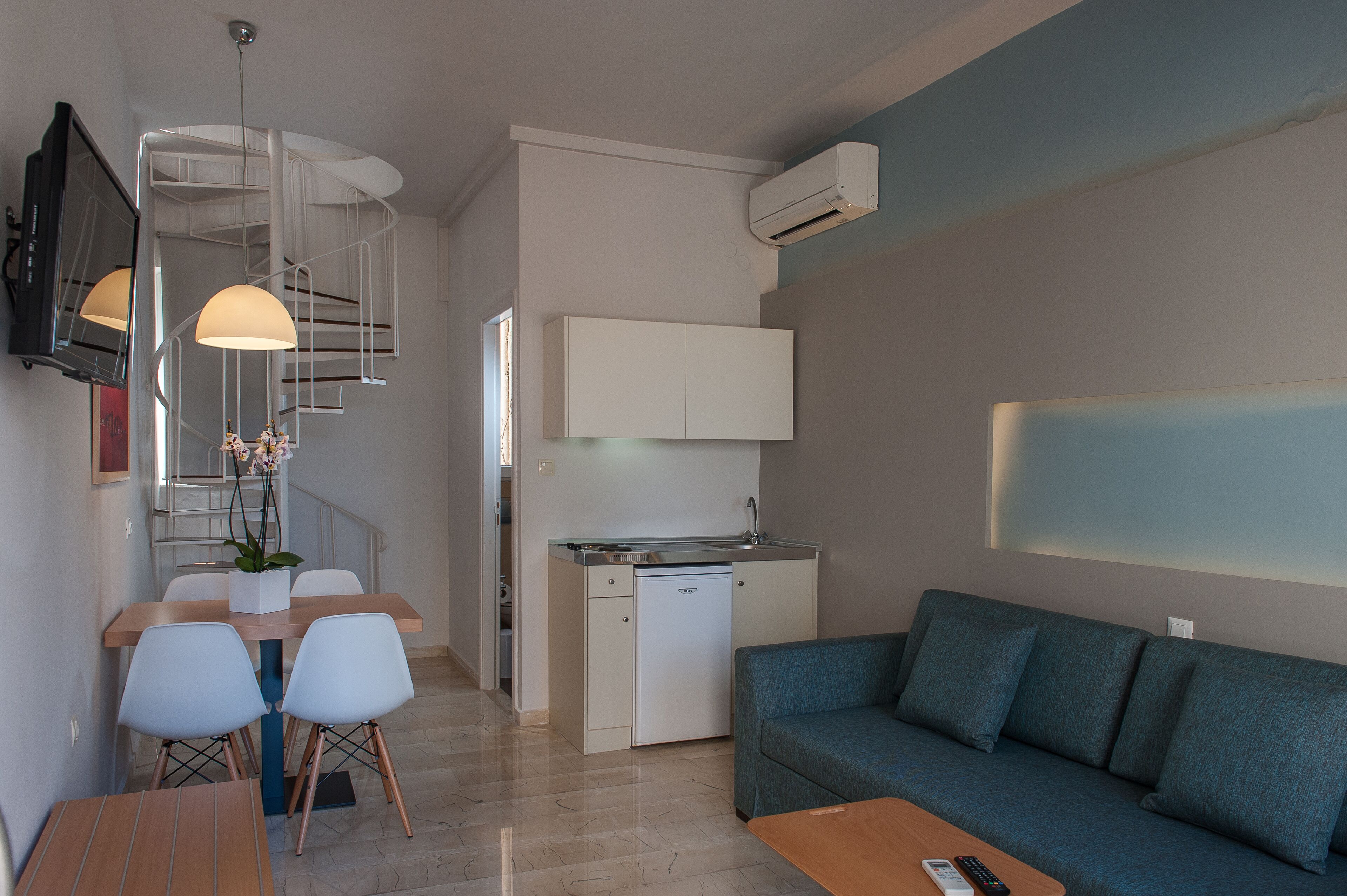 Corinna Mare Suites & Studios