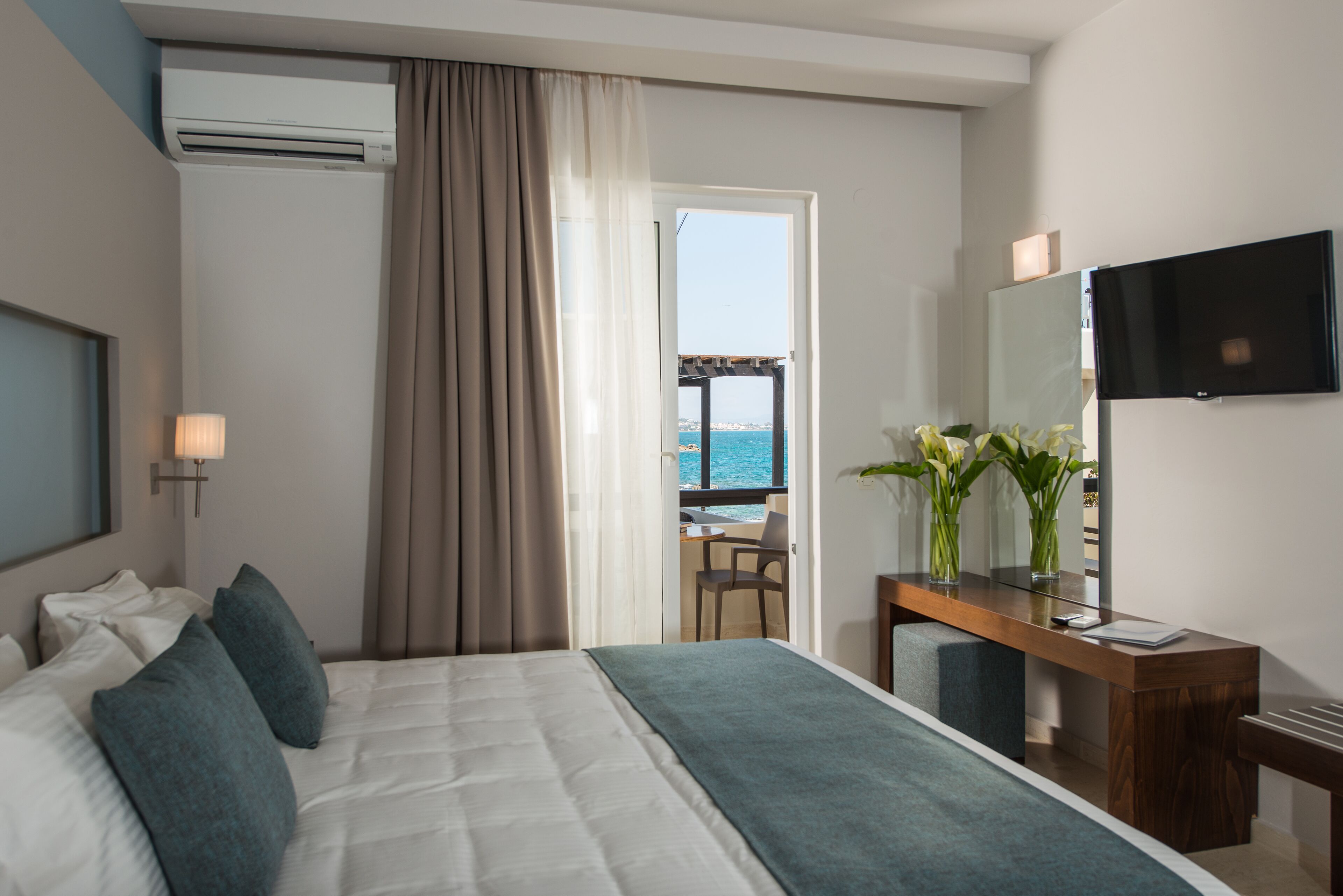Corinna Mare Suites & Studios