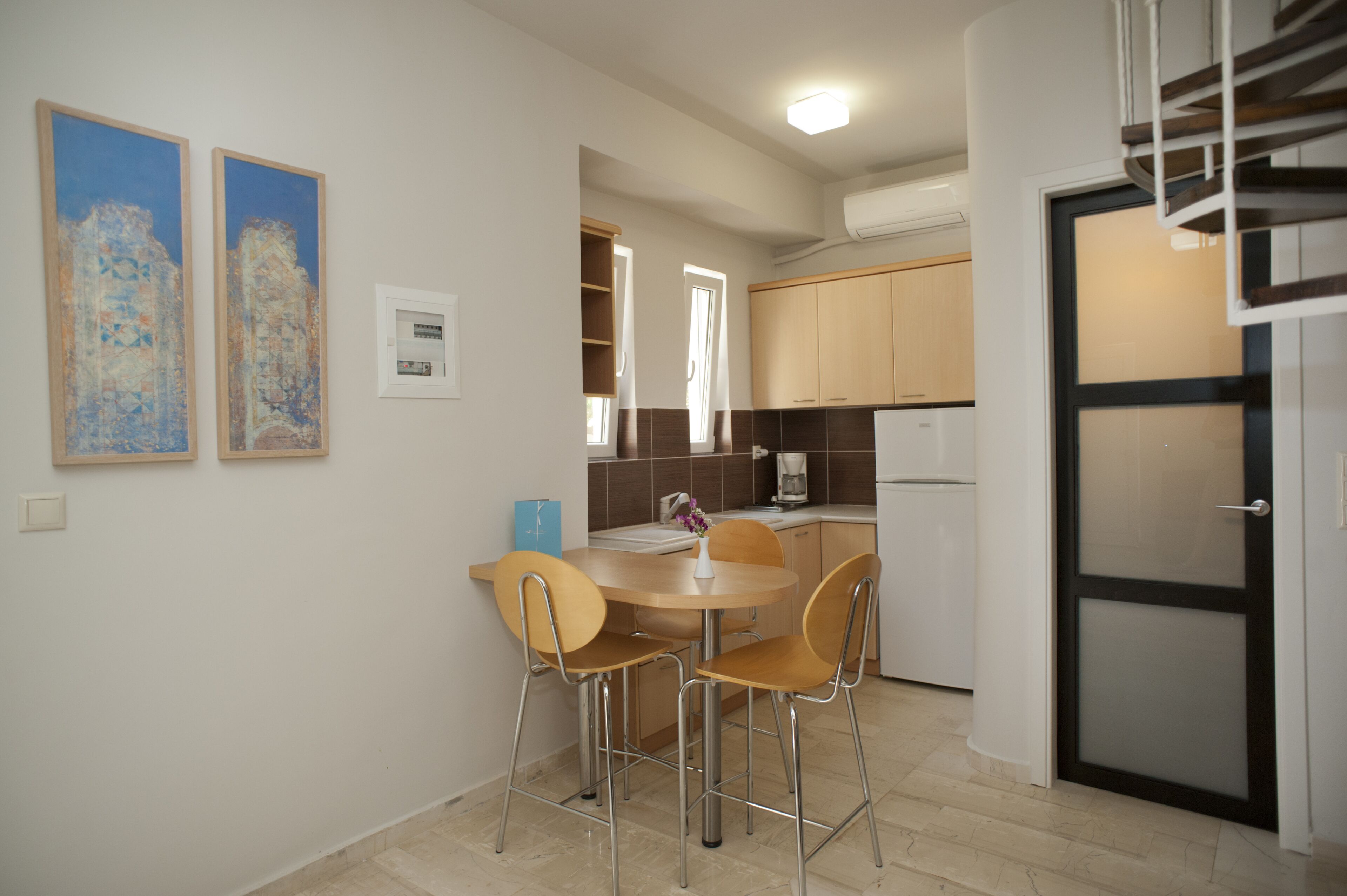 Corinna Mare Suites & Studios
